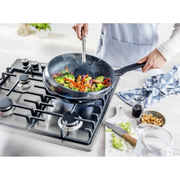BK Wok Pan Wokarang Easy Induction ø 30 cm / 4.3 Litres - ceramic non-stick coating