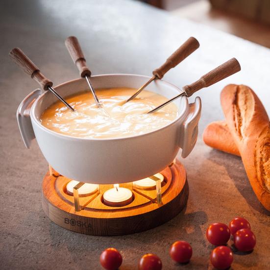 What is the best and safest oil for fondue?