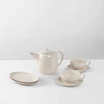 Broste Copenhagen Teaset Nordic Vanilla 7-piece / 2 persons - teapot, 2 side plates and 2 cup and saucer