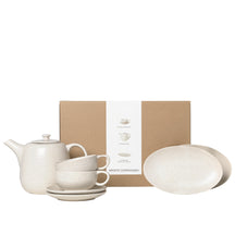 Broste Copenhagen Teaset Nordic Vanilla 7-piece / 2 persons - teapot, 2 side plates and 2 cup and saucer