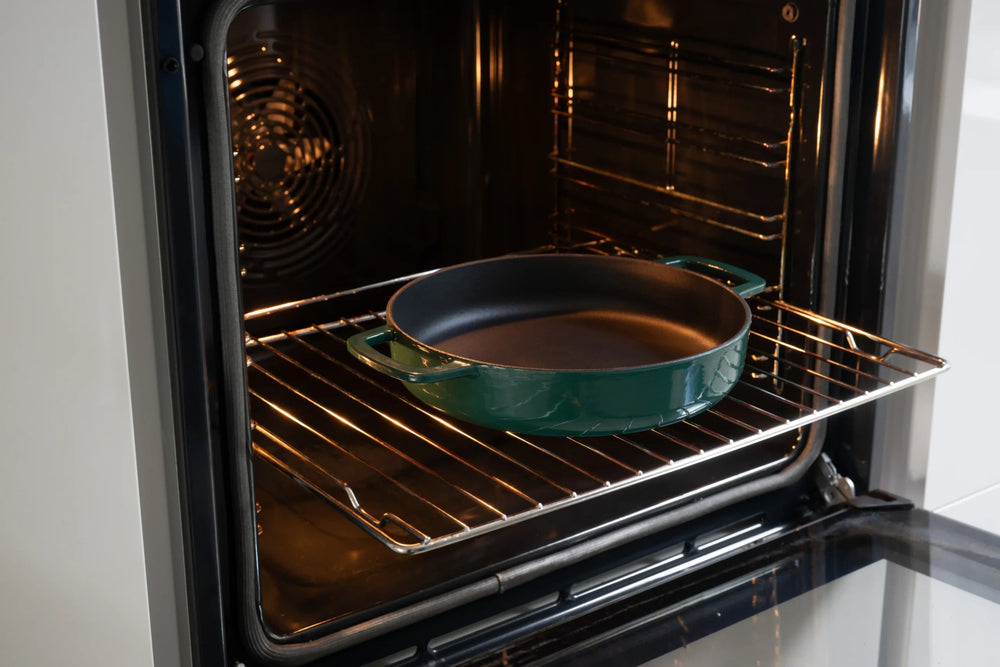 Combekk Koekenpan Skillet met 2 grepen Gietijzer Holly Green ø 28 cm - sfeerbeeld 1