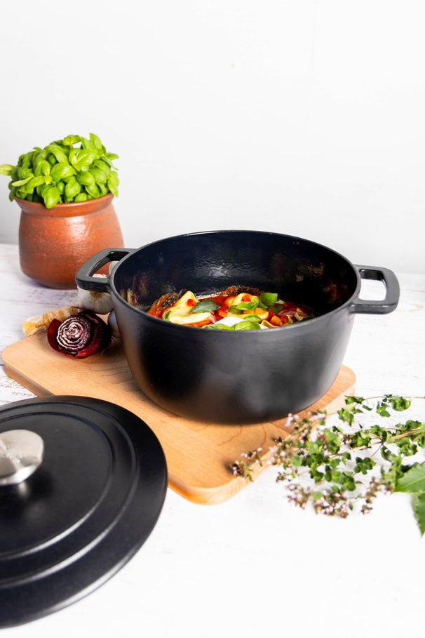 Olla para asar con tapa Fontestic de hierro fundido negro Ø 24 cm / 4.6 litros - capa antiadherente esmaltada