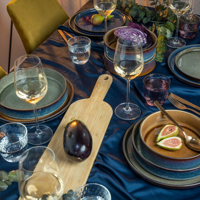 Find the dinnerware that suits you