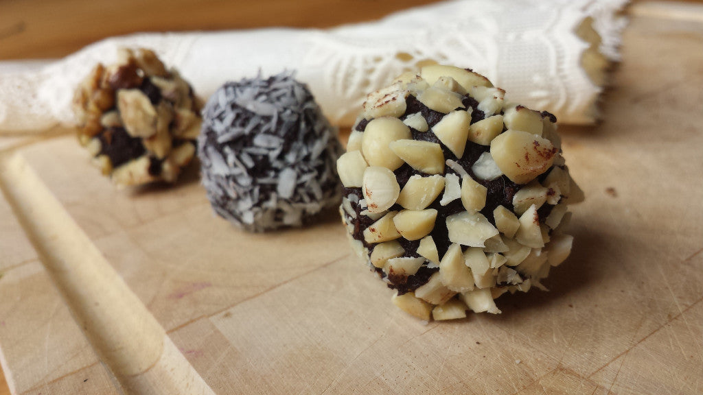 Healthy treat without the fuss: date bites full of natural sweetness