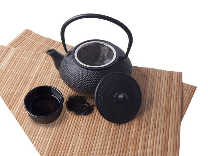 Cookinglife Teapot Arare with Stainless Steel Filter - Cast Iron Black - 800 ml