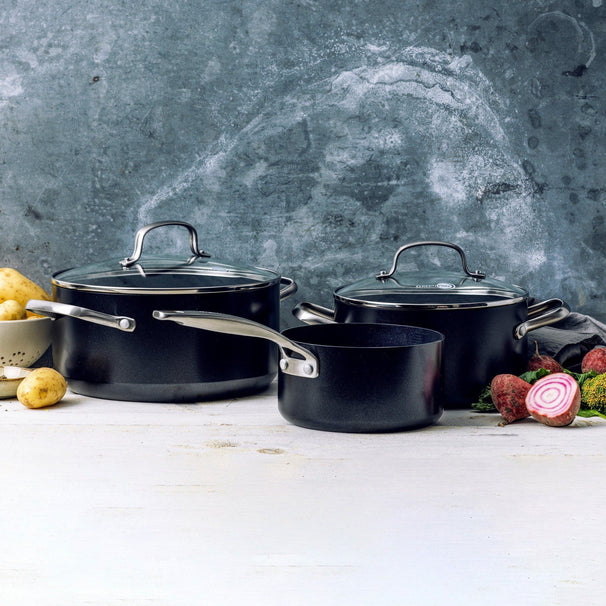 GreenPan Cookware Set Copenhagen Black 3-piece - Saucepan ø 16 cm, Cooking Pot ø 18 & 20 cm - Ceramic Non-Stick Coating