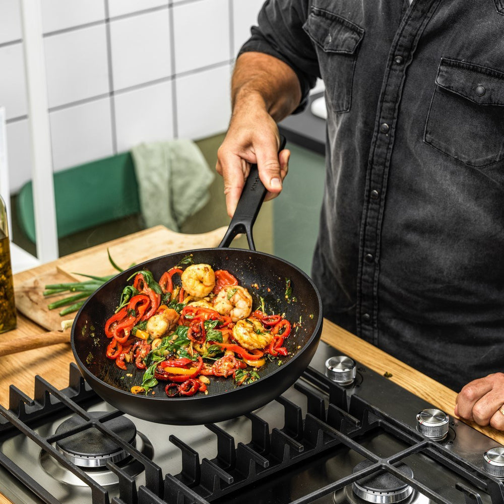 KitchenAid Wokpan Classic Forged ø 28 cm - sfeerbeeld 1