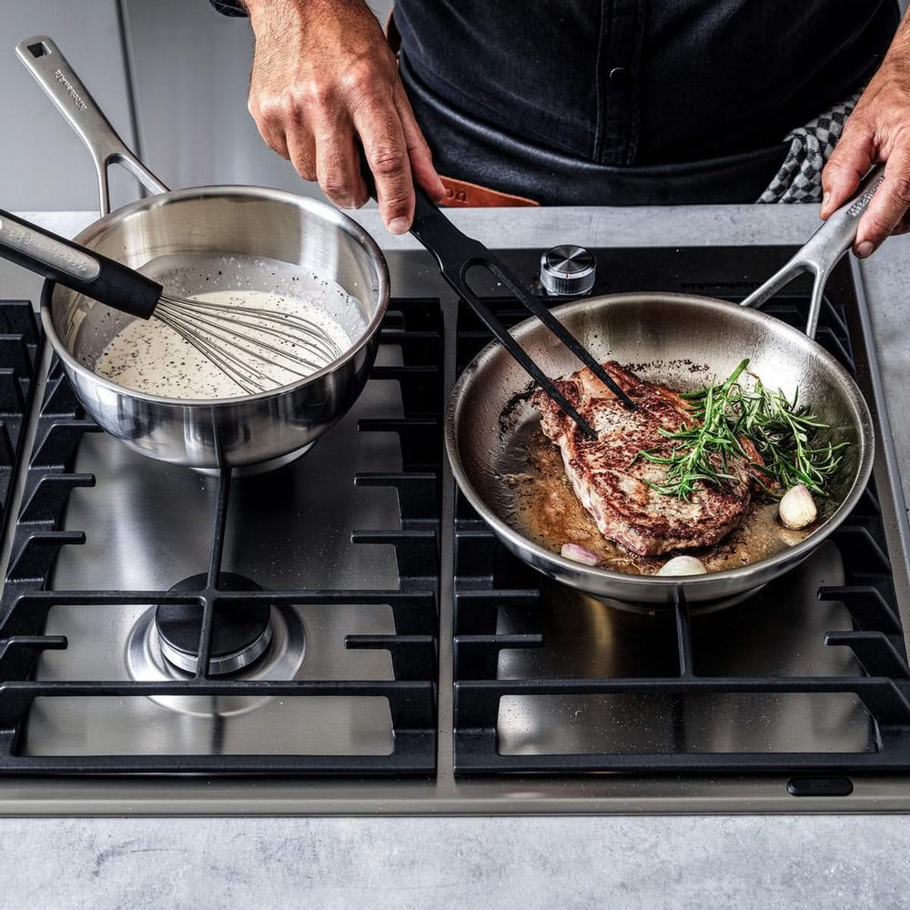 KitchenAid Koekenpan Tri-Ply RVS ø 24 cm - sfeerbeeld 3