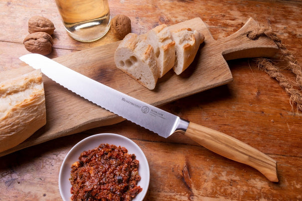 Messermeister Bread Knife Oliva Luxe Olive Wood 23 cm