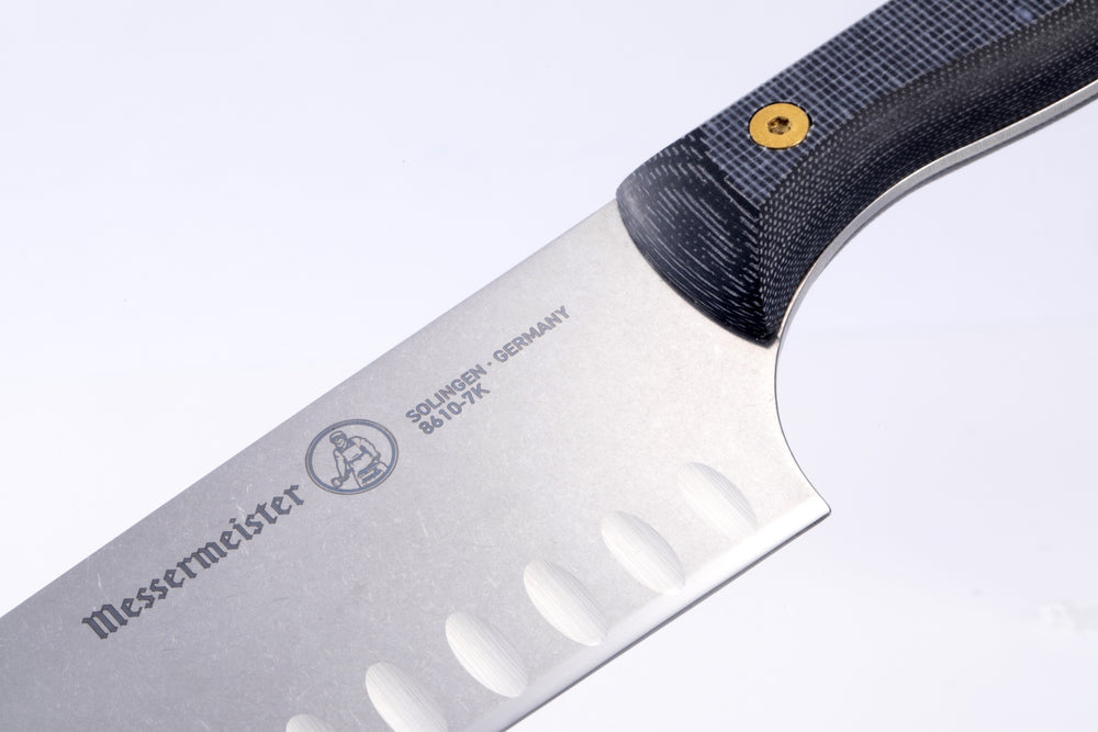 Messermeister Santokumes met Kuiltjes Custom 18 cm - detail 2