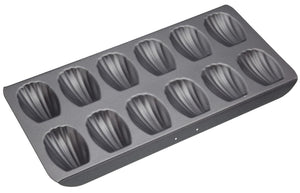 MasterClass Baking Pan - 12 Madeleines