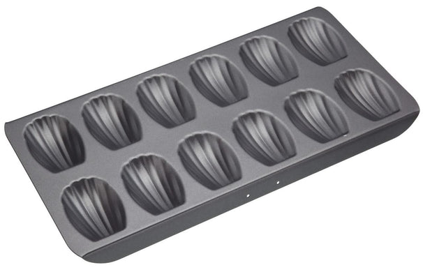 MasterClass Baking Pan - 12 Madeleines