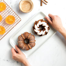 Nordic Ware Bundt Pan Classic Duet Gold - Cast Aluminum - 32 x 17 cm