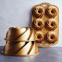 Nordic Ware Bundt Pan Heritage Gold - Cast Aluminum - ø 26 cm
