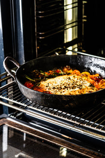 Forged Frying pan carbon steel with two handles Ø 28 cm – suitable for all heat sources – suitable for BBQ 