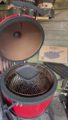Blackwell Pan set cast iron – frying pan Ø 25 cm and grill pan 23 x 23 cm – suitable for all heat sources –  without non-stick coating 