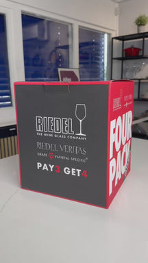 Riedel Wine Glass Set - Red Wine Glasses - Veritas - Pinot Noir - 710 ml - 4 pieces