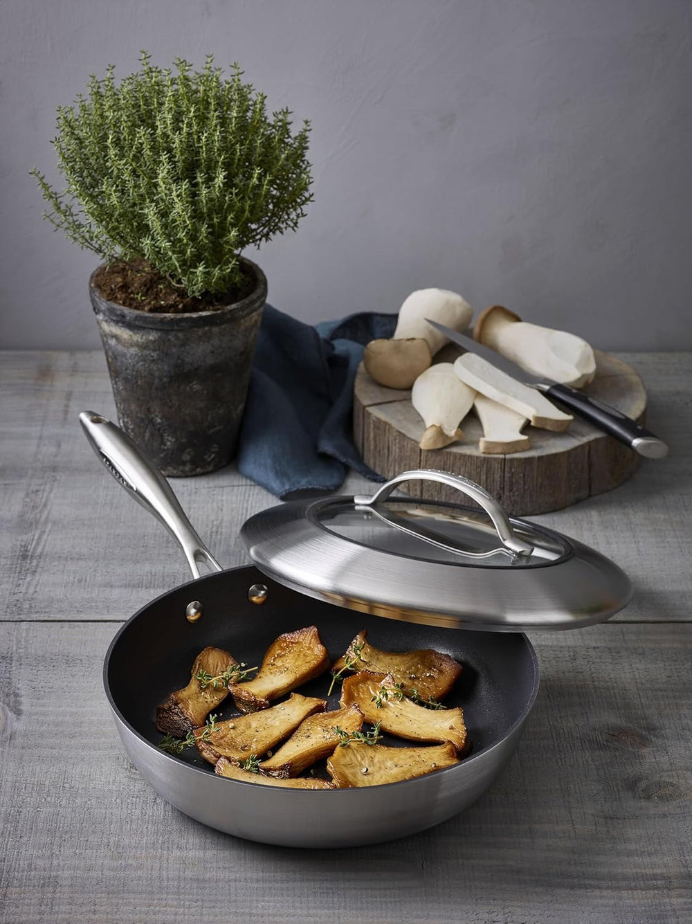 SCANPAN sartén / sartén de saltear con tapa CTX ø 28cm / 2.5 litros - adecuado para todas las fuentes de calor - capa antiadherente estándar