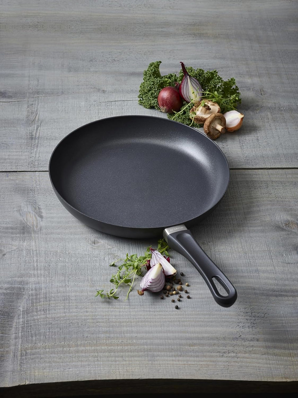 SCANPAN Frying Pan Set Classic Induction ø 24 & 28 cm - suitable for all heat sources - standard non-stick coating
