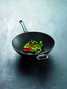 SCANPAN Wok Pan Classic Induction ø 32cm - suitable for all heat sources - standard non-stick coating
