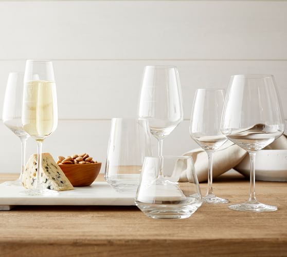 Copas de vino blanco