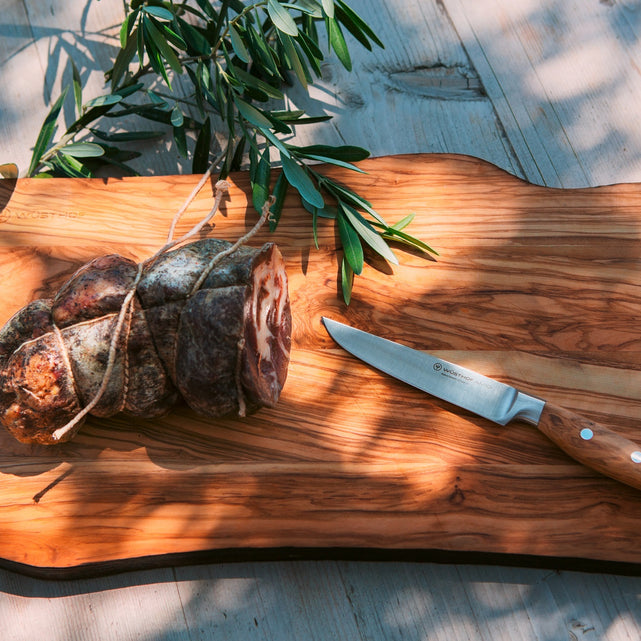 Wooden cutting board